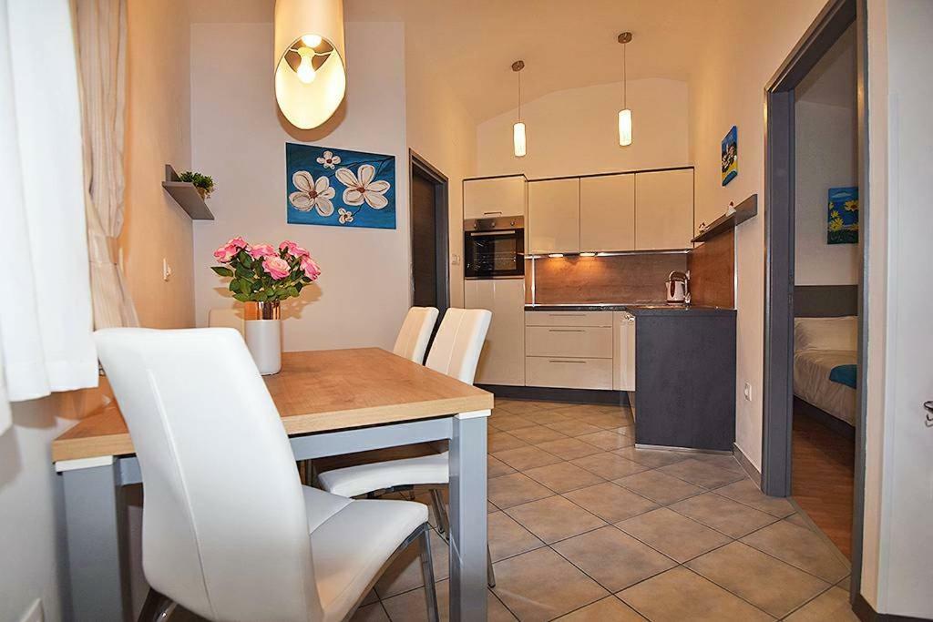 Mare Medulin Apartment Exterior photo